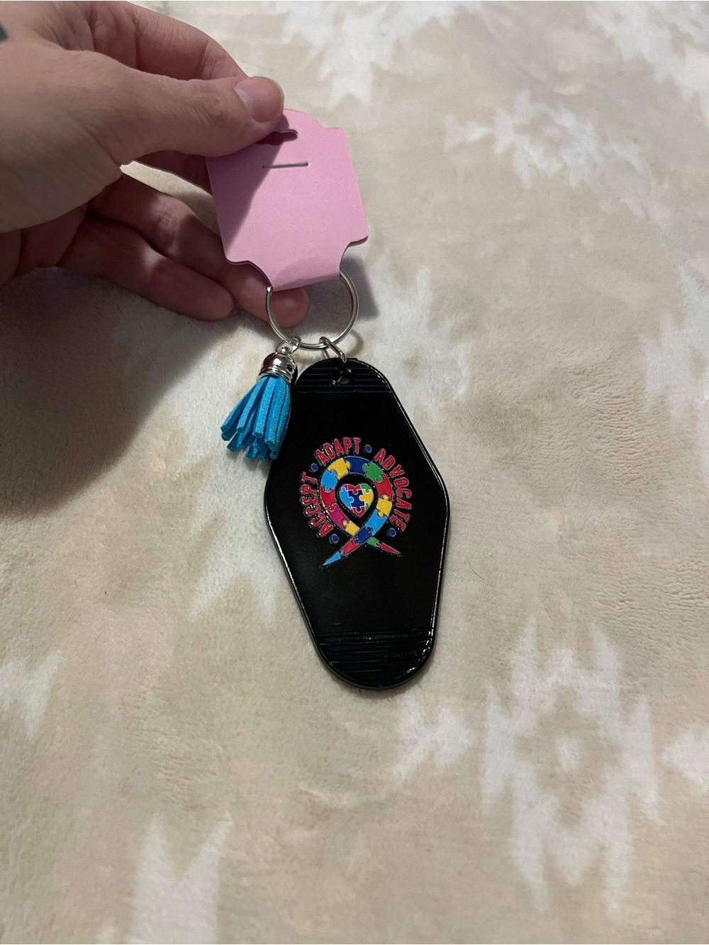 Autism Acceptance Keychain 🧩 - Picture 3 of 4